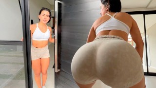 I Made the Delivery Guy’s Cock Hard Dancing Sexy as His Tip